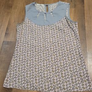 Cute summer top!